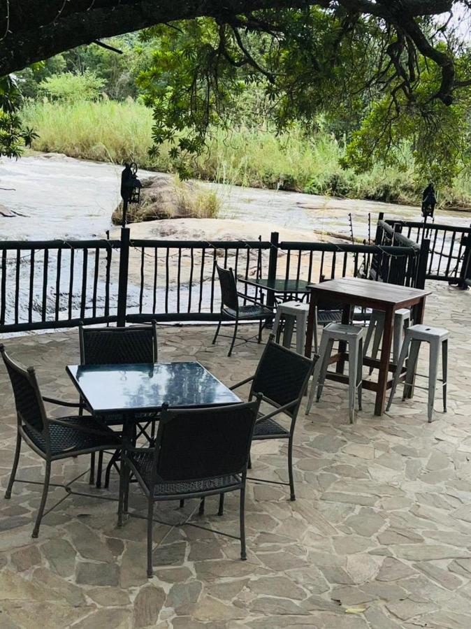 Inyamatane Luxury Lodge Hazyview Esterno foto